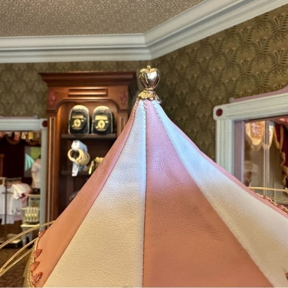 King Arthur Carrousel Fascinator For Adults - Picture 14 of 16